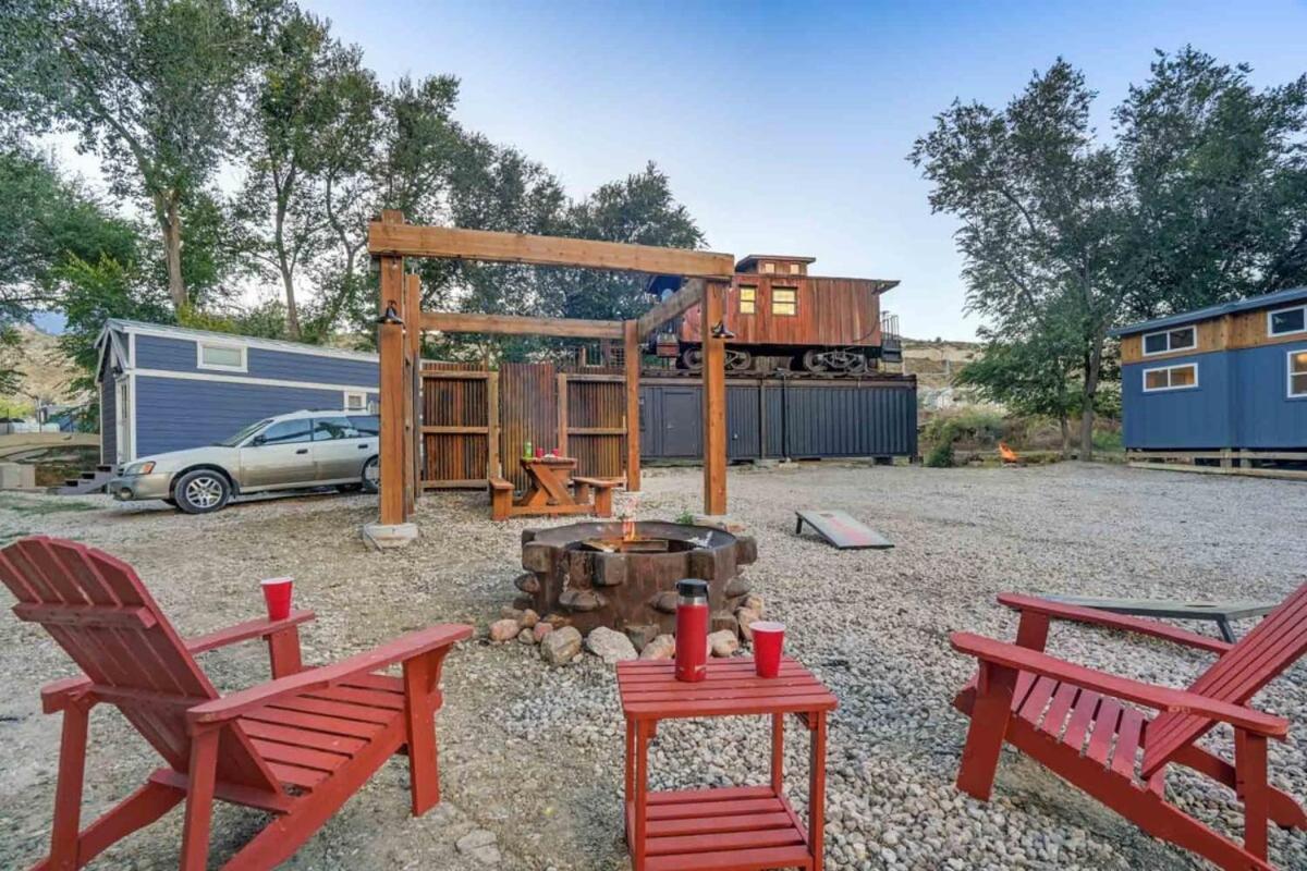 Red Rock Treehouse Unique In Old Colorado City Colorado Springs Esterno foto